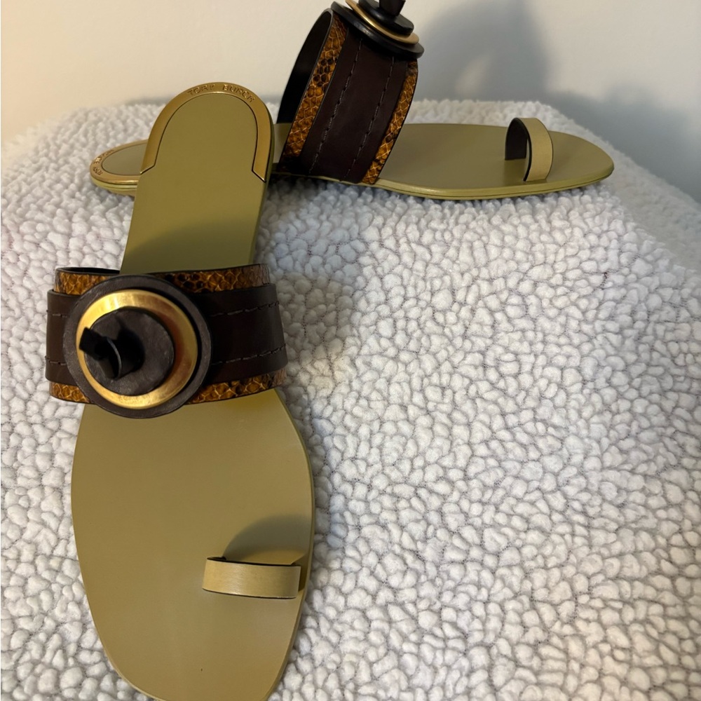 Tory Burch Artisanal Knot Sandals - Picture 4 of 9